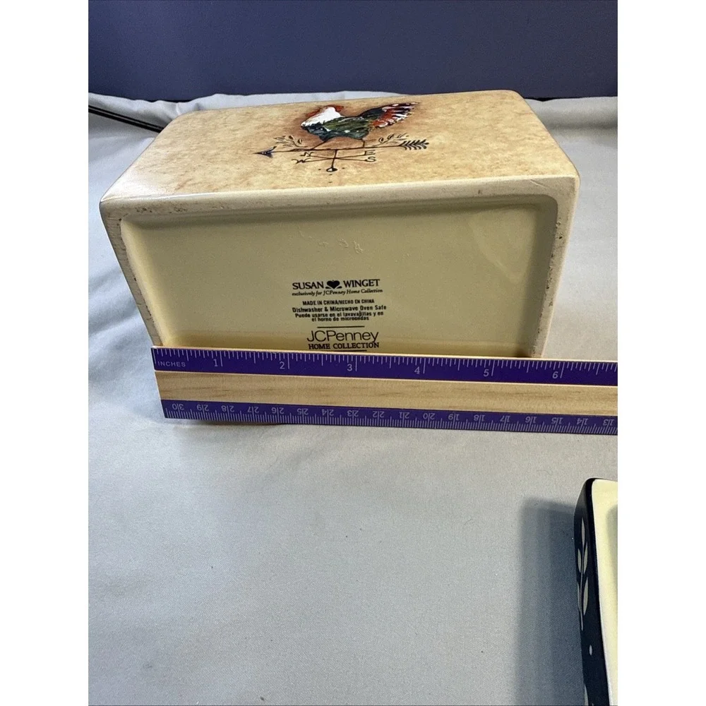 Susan Winget Certified International Ceramic Rooster Recipe Box